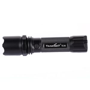 TAN01900_3